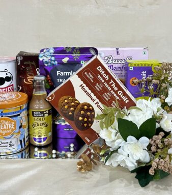 The Mirror Confectionery Tray