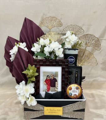 Box Hamper for Bhaiya